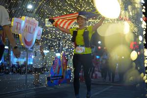 BIB: 5570
                            <button type="button" onclick="openModal(21750784)" class="btn btn-primary btn-sm float-right btn-popup" data-toggle="modal" data-target=".modal-high-quality">
                        <i class="fas fa-shopping-cart"></i> Add to Cart
                    </button>
                                            <button type="button" onclick="isThisMe(21750784, true)" class="btn btn-success btn-sm float-right btn-popup btn-isme hidden" data-toggle="tooltip" data-placement="bottom" title="นี่คือรูปของคุณใช่ไหม คลิกที่นี่เพื่อเอาเข้าอัลบั้ม">
                        <i class="fas fa-plus"></i> Add to album
                    </button>
                    <button type="button" onclick="isThisMe(21750784, false)" class="btn btn-warning btn-sm float-right btn-popup btn-isnotme hidden">
                        <i class="fas fa-ban"></i> Remove from album
                    </button>